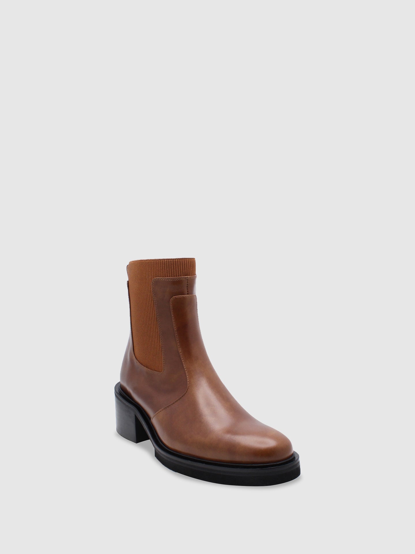 JJ Heitor Brown Chelsea Boots